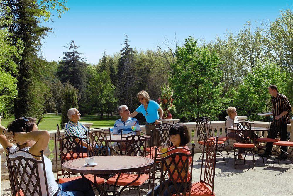 Belambra Clubs L'Isle Sur La Sorgue - Domaine De Mousquety Hotel Exterior photo